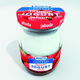 Bohemian traditional yogurt strawberry 2,5% Madeta